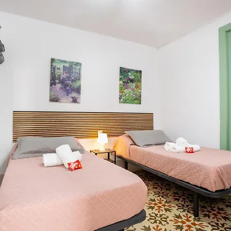 Gar House By Bed & Breakfast