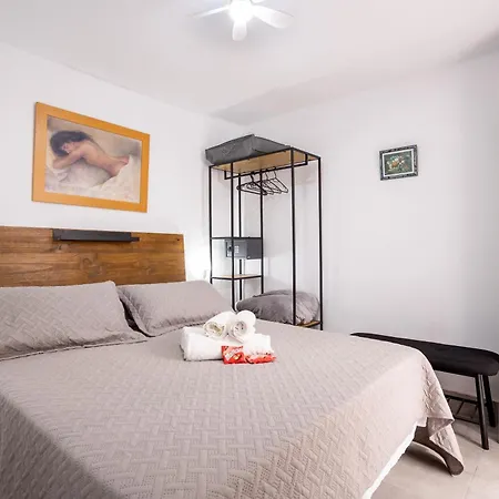 Gar House By Bed & Breakfast