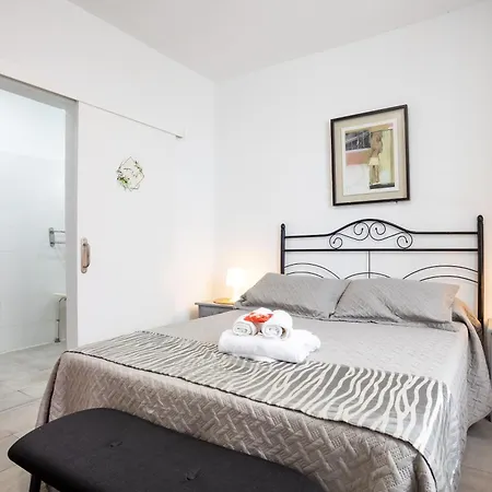 Bed & Breakfast Gar House By